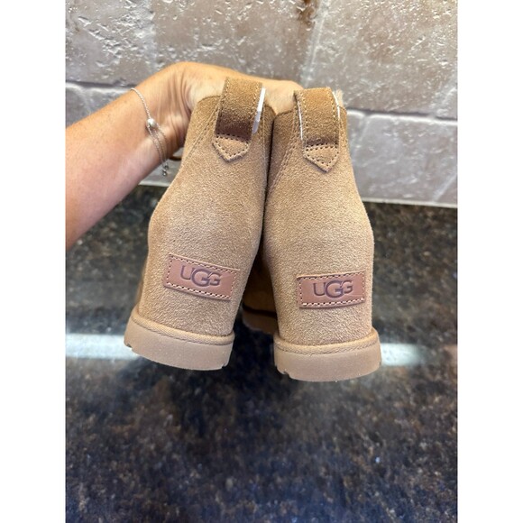 UGG Classic Femme Lace Bootie Chestnut NEW Size 8.5 - Picture 5 of 10